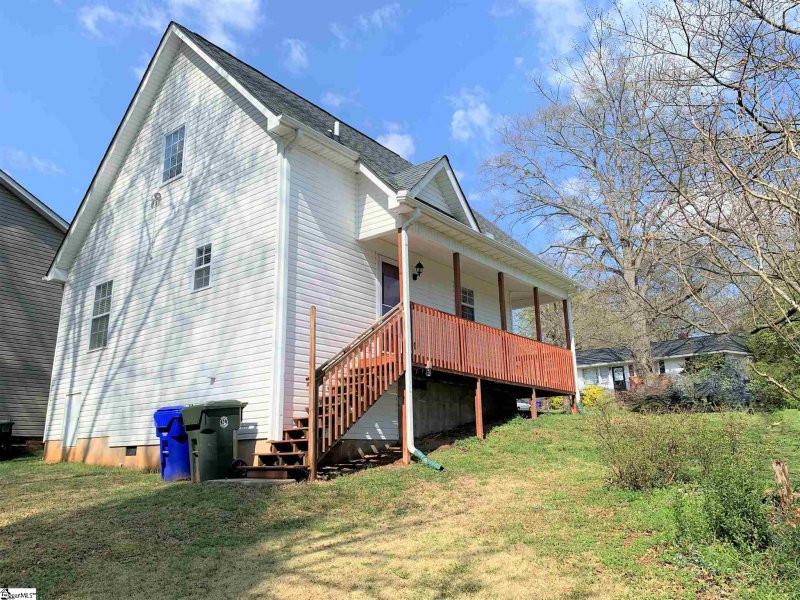 Property image 2 at 6 Erskine Street, Greenville, SC 29607-1615