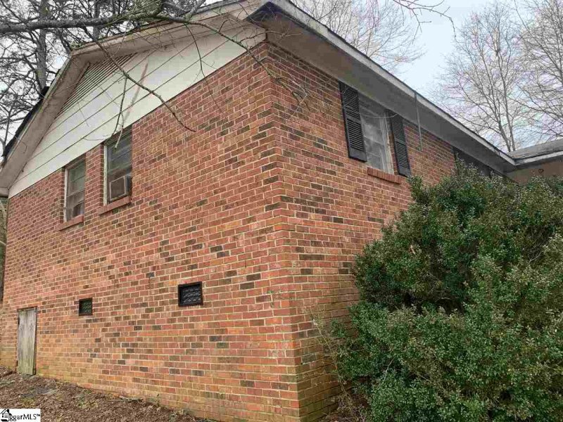 Property image 2 at 101 Havendale Drive, Fountain Inn, SC 29644-1637