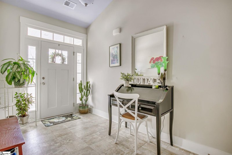 Property image 5 at 506 Dewy Meadows Drive, Taylors, SC 29687-3573