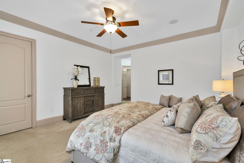 Property image 4 at 172 Ridgeland Drive, Greenville, SC 29601