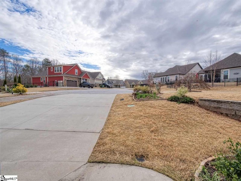 Property image 5 at 139 Benton Park Drive, Easley, SC 29642