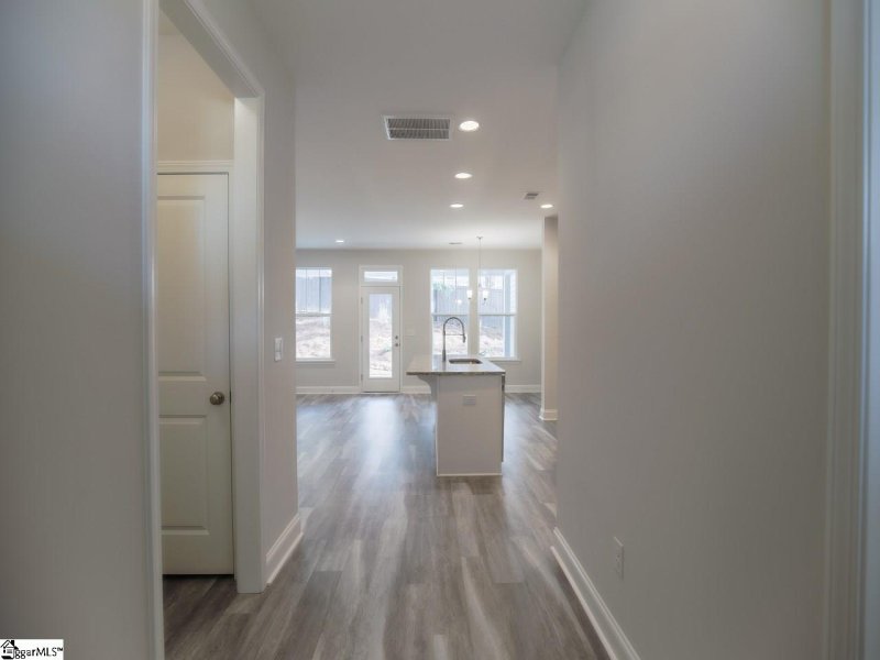 Property image 5 of 213 Wrightwood Lane in Rockbridge, Greer, SC 29650