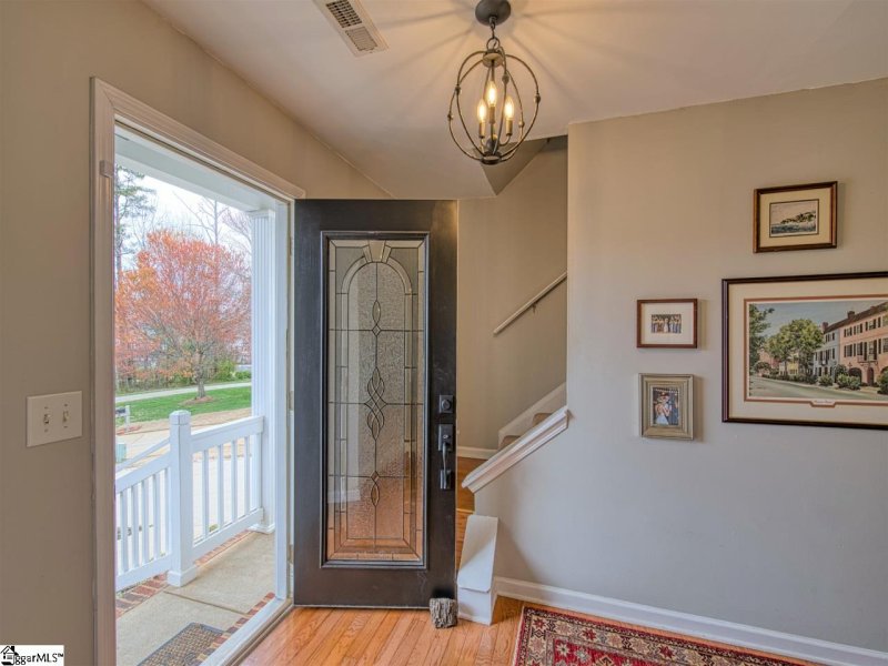 Property image 4 at 14 Crevasse Lane, Greenville, SC 29617