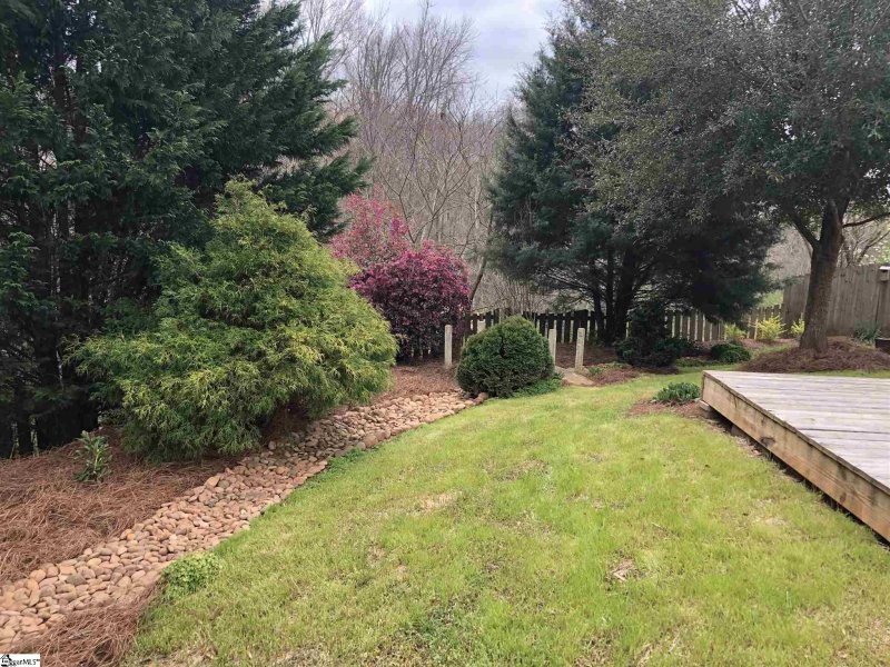 Property image 5 at 107 Landing Lane, Simpsonville, SC 29681