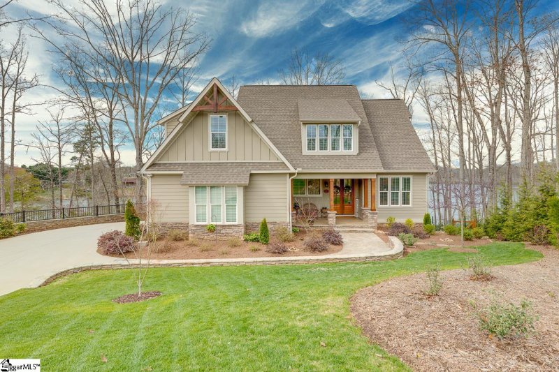 Property image 3 at 555 Deep Water Court, Inman, SC 29349