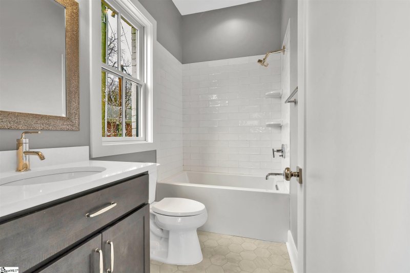 Property image 5 at 102A S Leach Street, Greenville, SC 29601