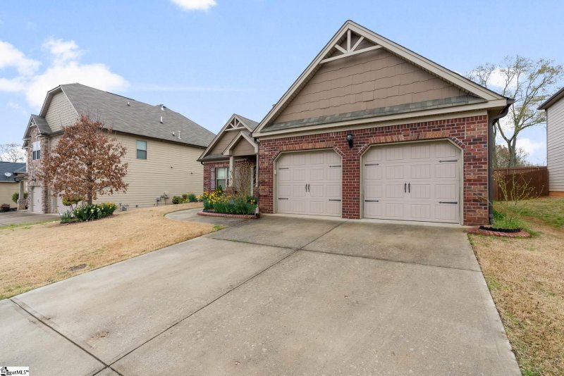 Property image 4 at 108 Dairwood Drive, Simpsonville, SC 29680