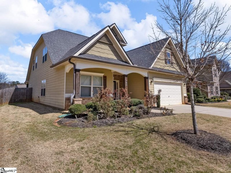 Property image 2 at 309 Graylin Drive, Spartanburg, SC 29301-5390