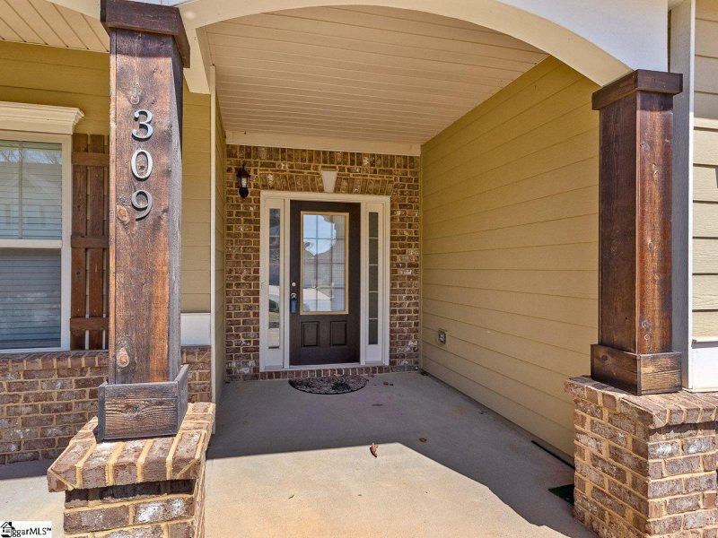 Property image 5 at 309 Graylin Drive, Spartanburg, SC 29301-5390