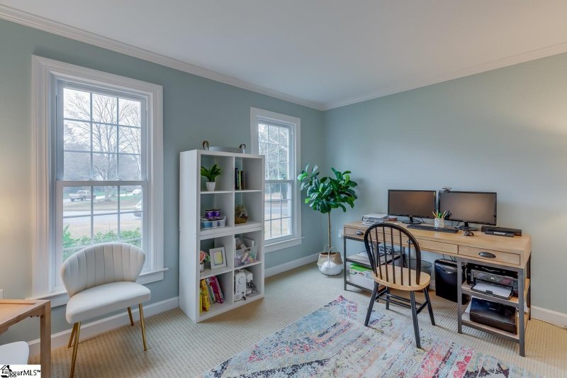 Property image 3 at 4 Thorn Hill Court, Simpsonville, SC 29681