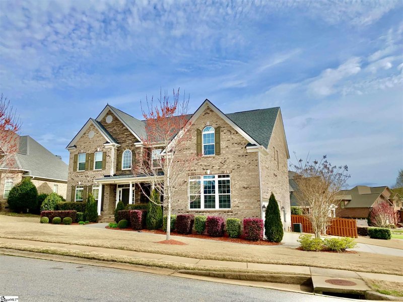 Property image 2 at 2 Clifton Grove Way, Simpsonville, SC 29681