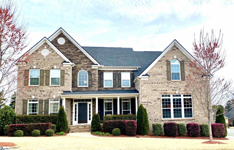 Property image 3 at 2 Clifton Grove Way, Simpsonville, SC 29681