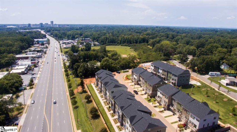 Property image 3 at 41 Itasca Drive, Greenville, SC 29609