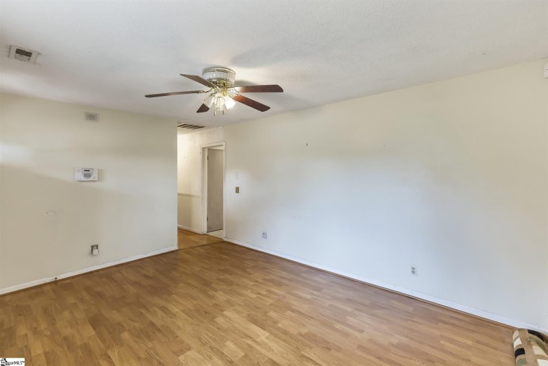 Property image 4 at 3 Prestbury Drive, Greenville, SC 29605