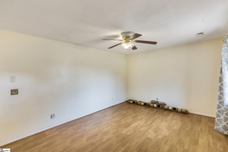 Property image 5 at 3 Prestbury Drive, Greenville, SC 29605