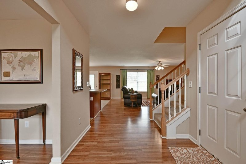 Property image 3 at 111 McBrie Lane, Pendleton, SC 29670