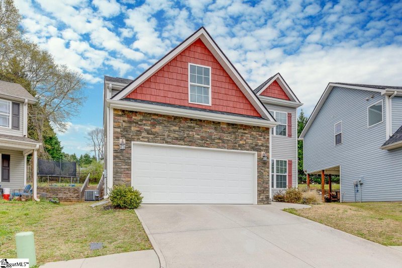 Property image 4 at 236 Summerlea Lane, Greer, SC 29651