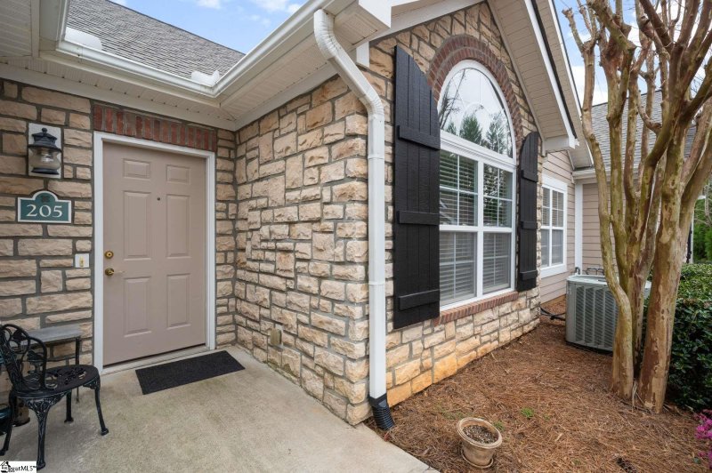 Property image 5 at 205 Sunset Glory Lane, Greenville, SC 29617