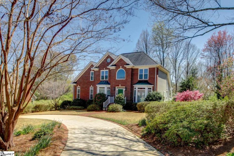 Property image 2 at 208 Huntcliff Drive, Taylors, SC 29687