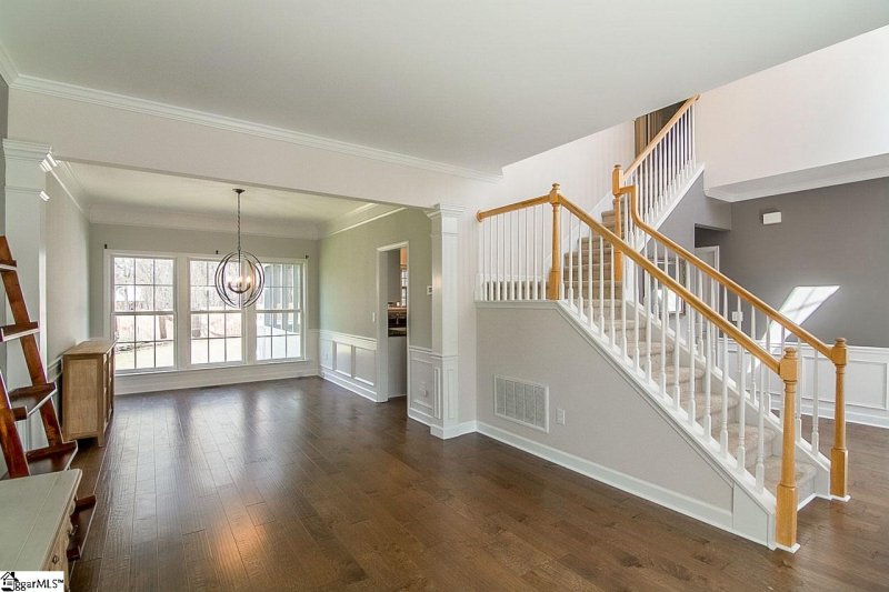 Property image 3 at 207 N Antigo Court, Greer, SC 29650