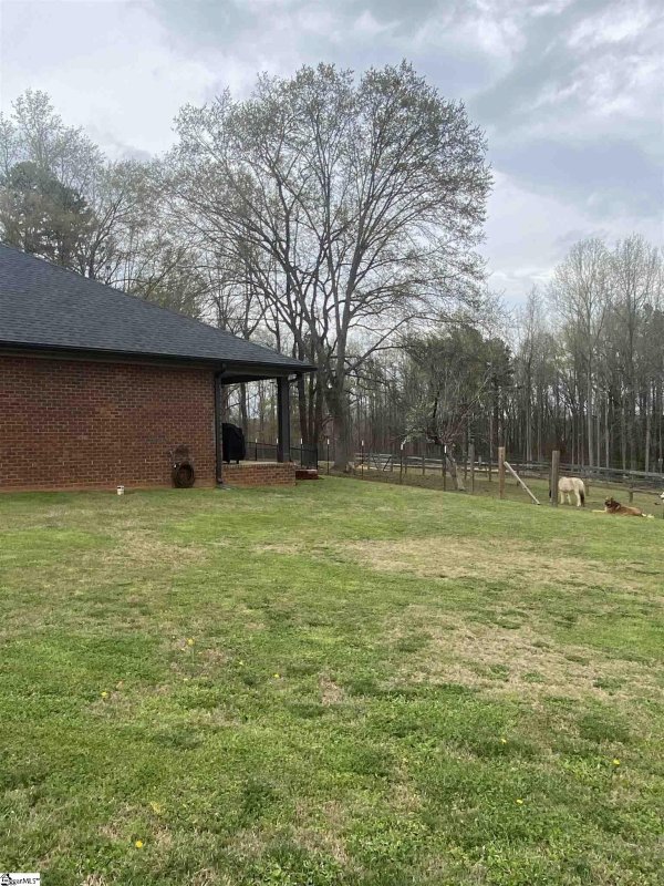 Property image 5 at 826 E Frank Bush Avenue, Inman, SC 29349