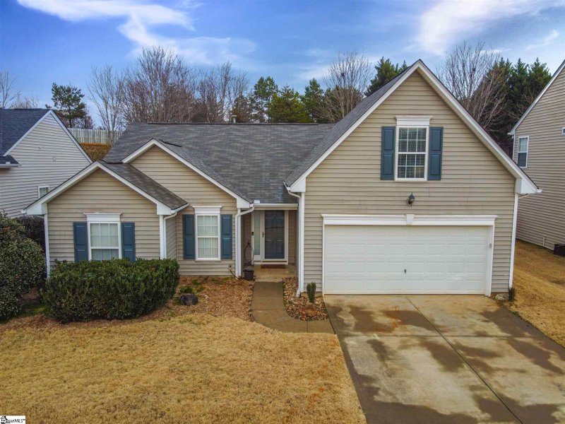 Property image 3 at 108 Constantine Way, Greer, SC 29650