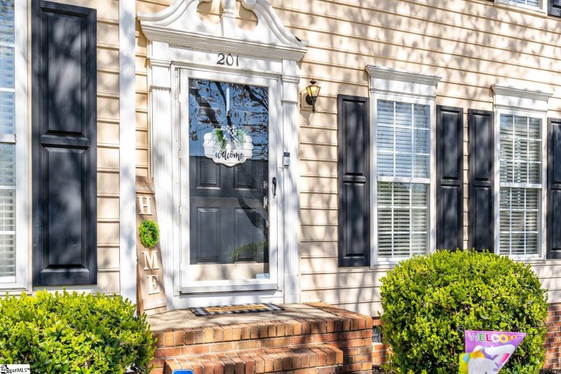 Property image 2 at 201 Windsong Drive, Greenville, SC 29615