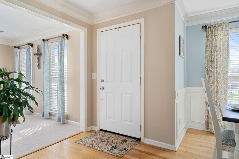 Property image 3 at 201 Windsong Drive, Greenville, SC 29615