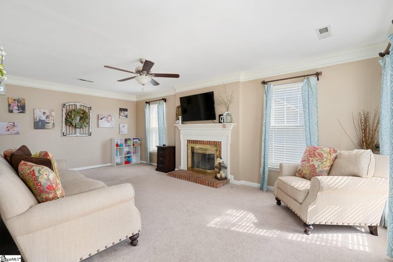 Property image 5 at 201 Windsong Drive, Greenville, SC 29615