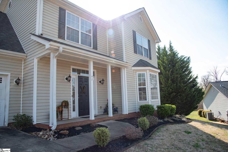Property image 2 at 47 Perkins Court, Greer, SC 29651