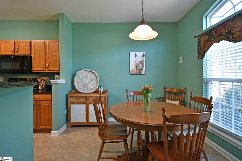 Property image 5 at 340 Moonstone Drive, Mauldin, SC 29662