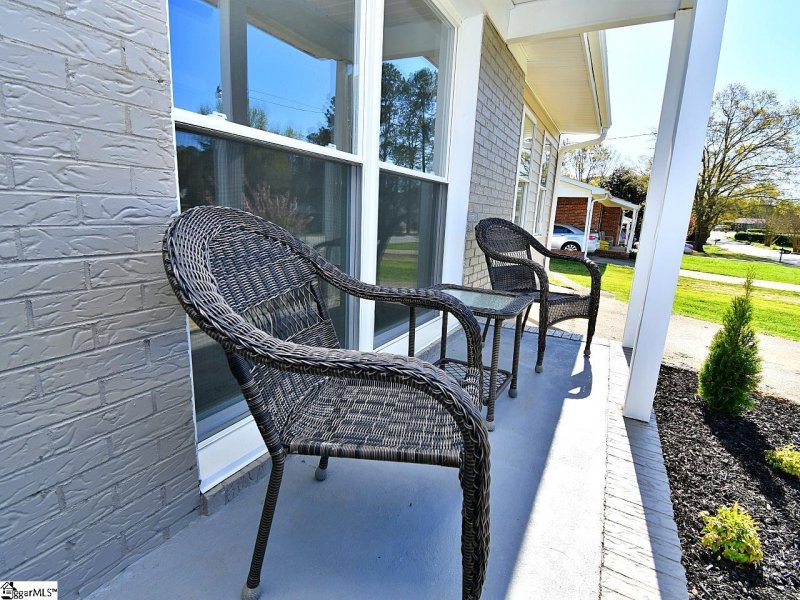 Property image 3 at 209 Havendale Drive, Fountain Inn, SC 29644