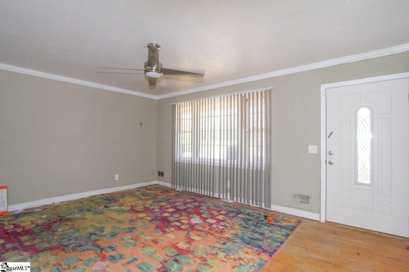 Property image 4 at 5 W Gantt Circle, Piedmont, SC 29673