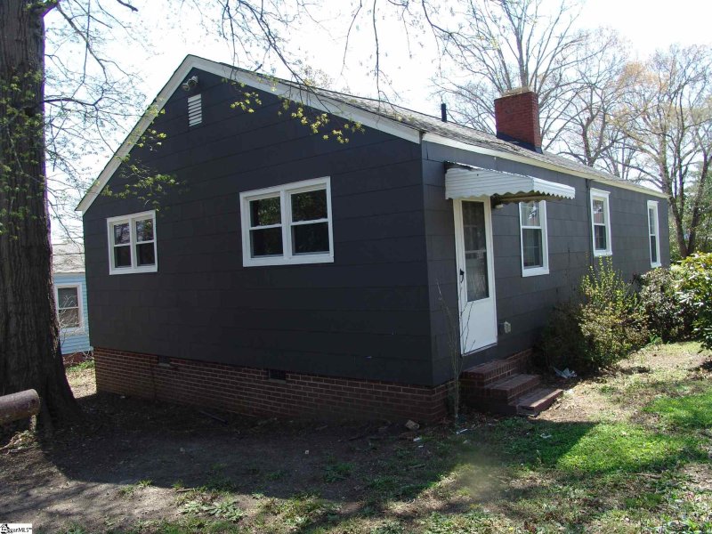 Property image 4 at 409 Gentry Street, Spartanburg, SC 29303