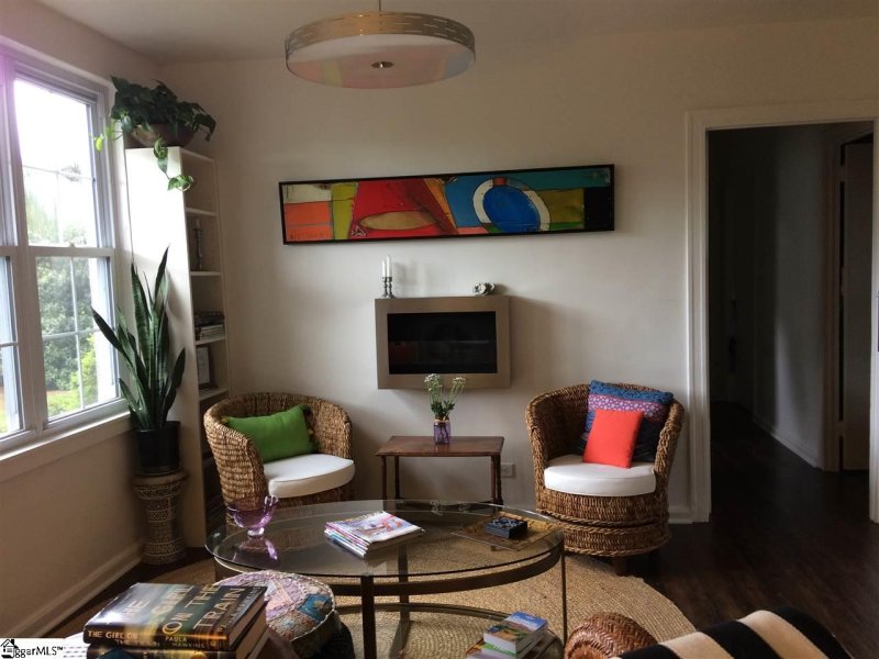 Property image 3 at 601 Cleveland 11A Street, Greenville, SC 29601