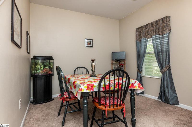 Property image 3 at 225 W Camelton Drive, Woodruff, SC 29388