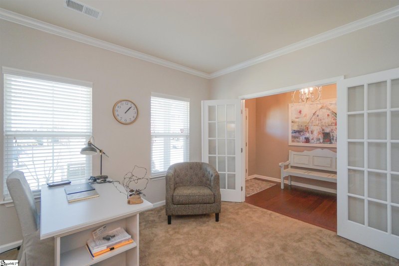 Property image 4 at 19 Dauphine Way, Greer, SC 29650