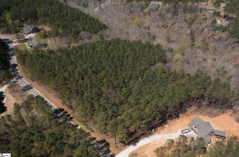 Property image 3 at 807 Gate View Court, Seneca, SC 29672