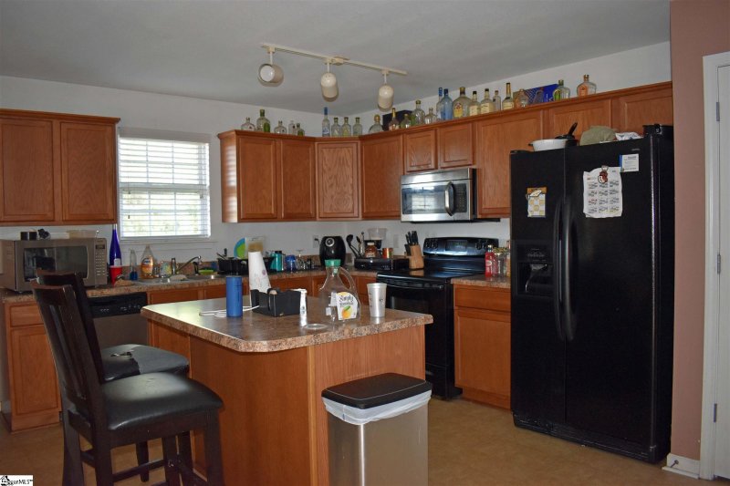 Property image 3 at 358 Collin Rogers Drive, Moore, SC 29369
