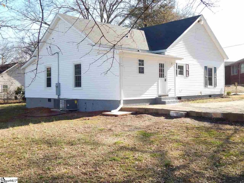 Property image 4 at 404 Blair Street, Easley, SC 29640