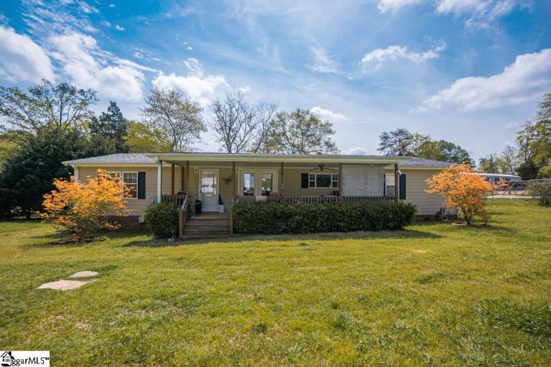 Property image 4 at 201 Helen Drive, Anderson, SC 29696