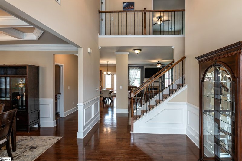 Property image 2 at 5 Crest Hill Drive, Fountain Inn, SC 29644