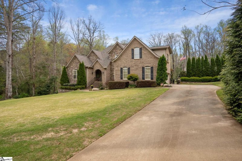 Property image 3 at 1213 Bradford Creek Lane, Taylors, SC 29687