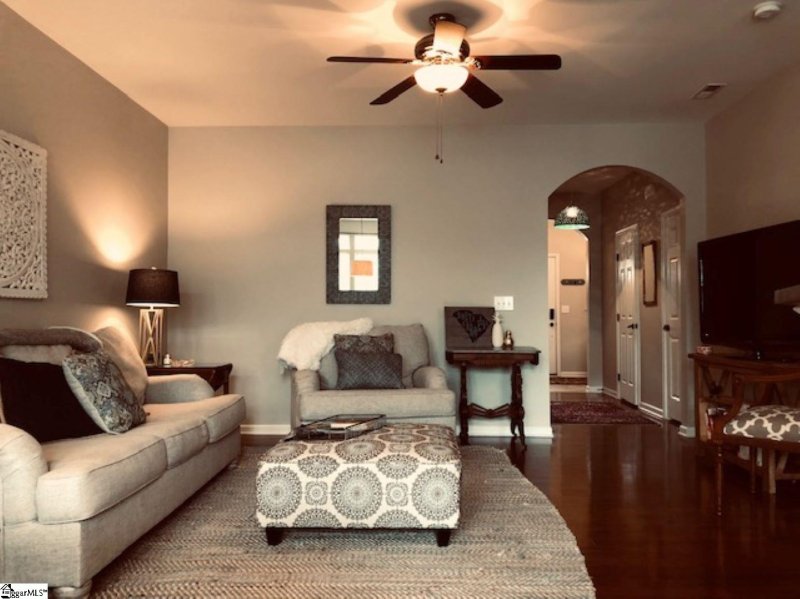 Property image 4 at 338 Juniper Bend Circle, Greenville, SC 29615