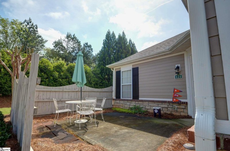 Property image 3 at 121 Ravines Lane, Spartanburg, SC 29301