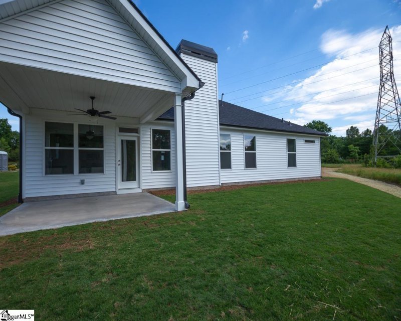 Property image 4 at 9 Saddle Ridge Court, Taylors, SC 29687