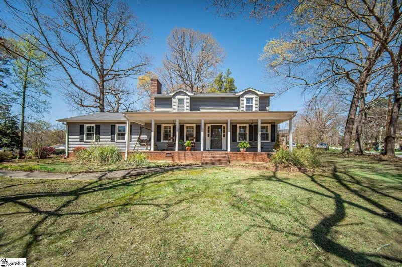 403 Heathwood Drive