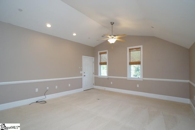 Property image 3 at 204 E Park Avenue, Greenville, SC 29601