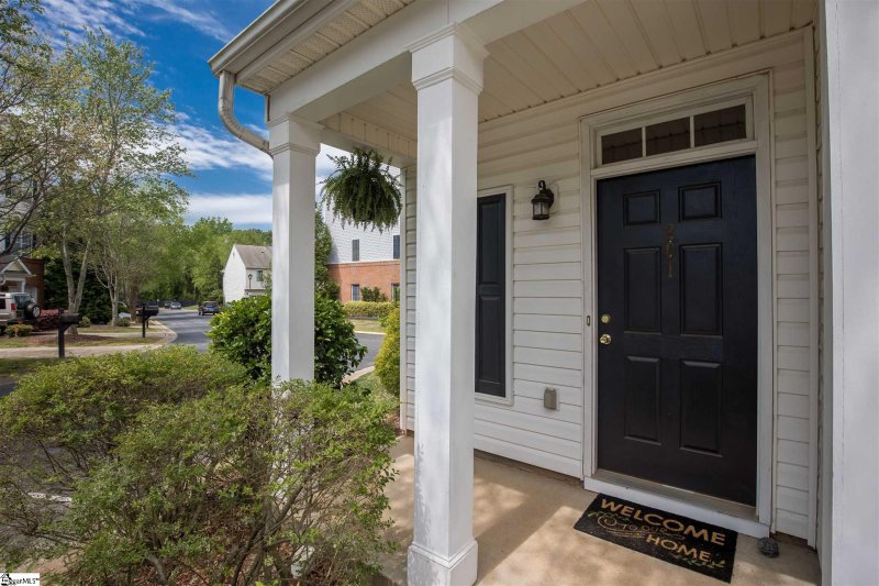 Property image 4 at 201 Chardon Place, Greenville, SC 29607