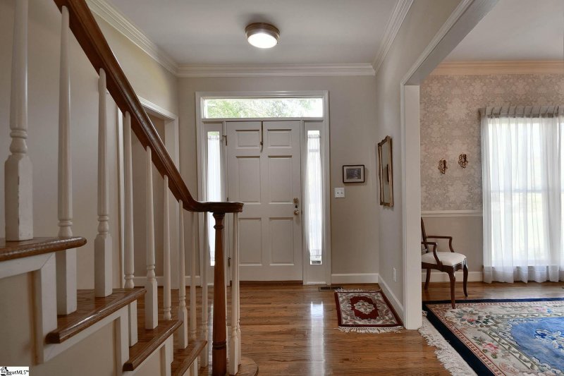 Property image 4 at 1 Violet Court, Greenville, SC 29615